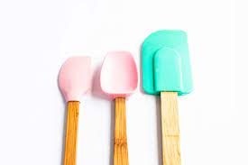 Decoding the Spatula Spectrum: How Many Do You Really Need? - Maria's Condo