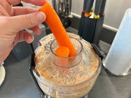 The Ultimate Guide to Choosing and Using Carrot Peelers - Maria's Condo