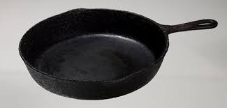 A Comprehensive Guide to the Cast Iron Skillet Without Handle - Maria's Condo