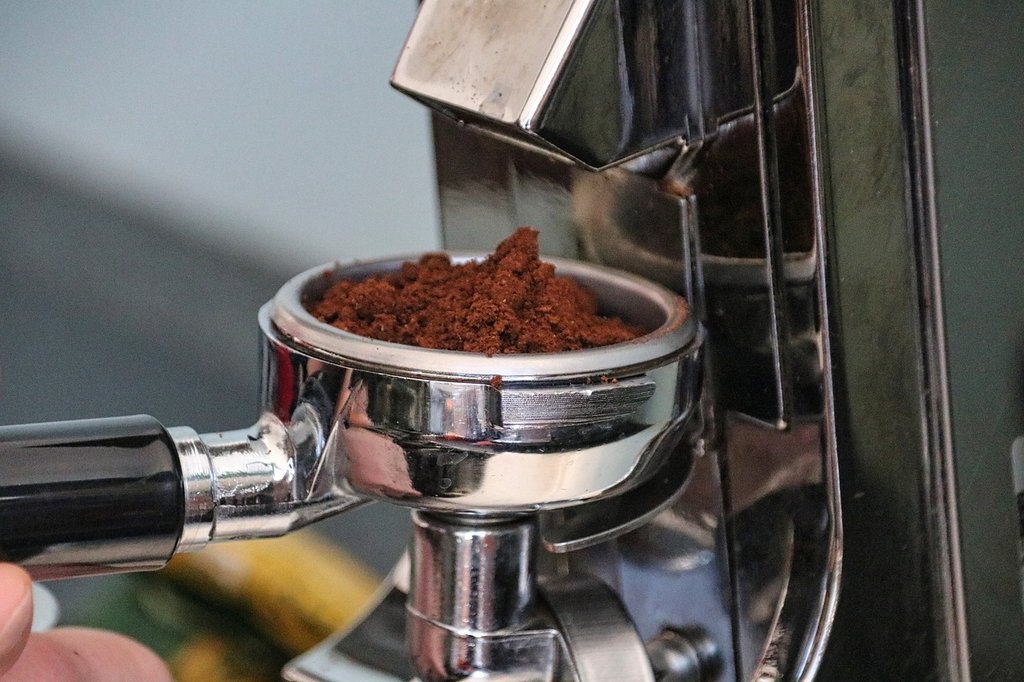 Are coffee grinders dangerous? Find Out In This Comprehensive Guide - Maria's Condo