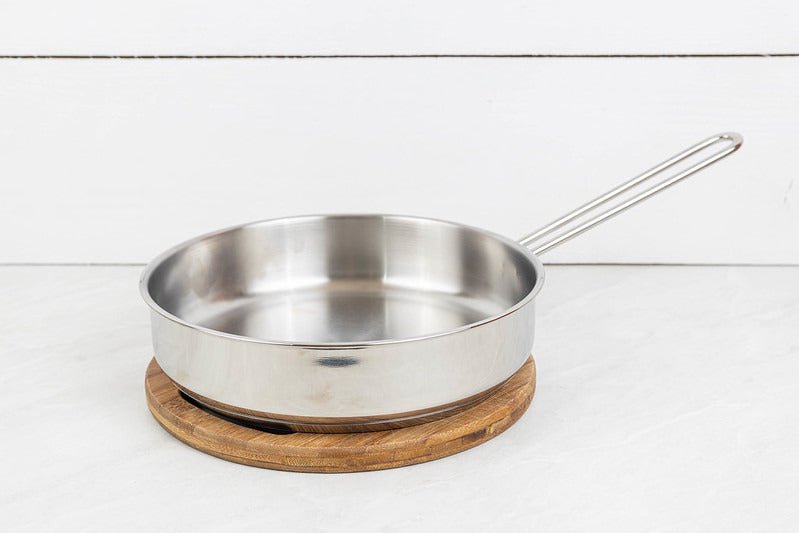 Caring for Your Stainless Steel Pan: A Complete Guide - Maria's Condo