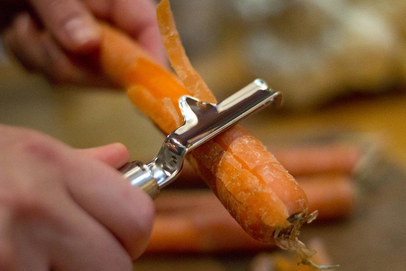 Essential Kitchen Gadgets for Cutting Carrots with Ease - Maria's Condo