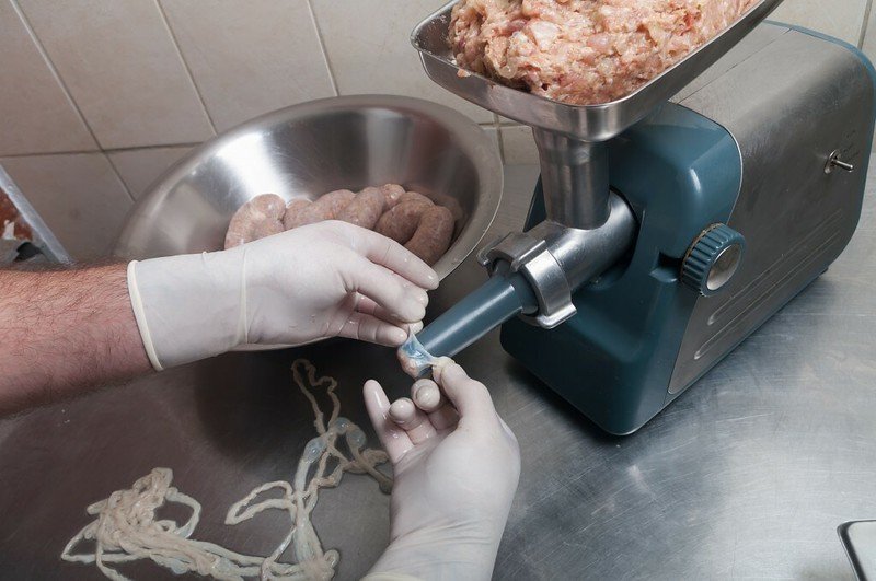 Walton's Electric Sausage Stuffer Review, Meatgistics