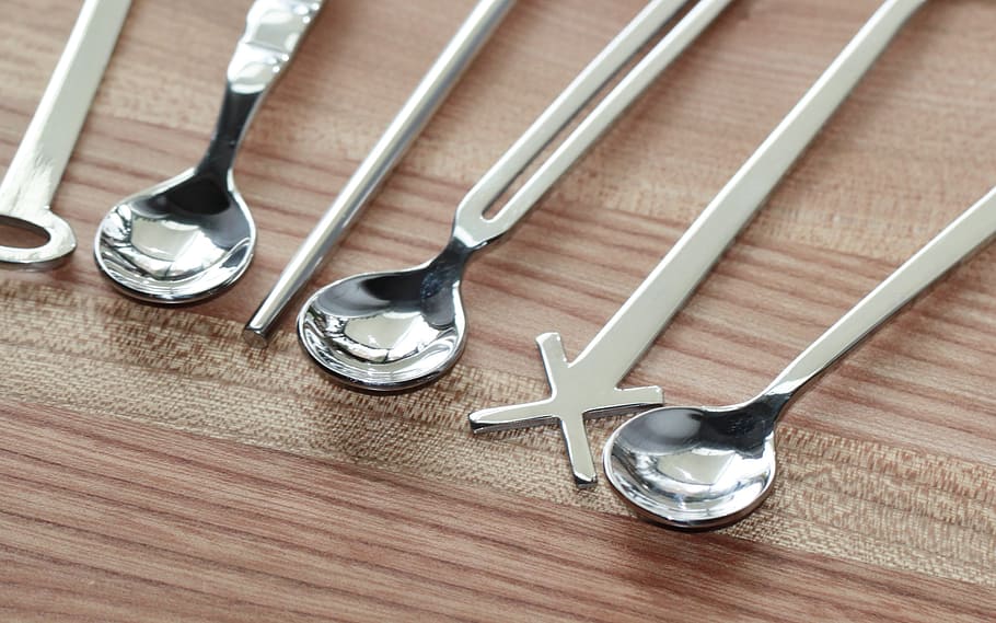 How Much Is A Serving Spoon: The Ultimate Guide to Serving Spoons - Maria's Condo