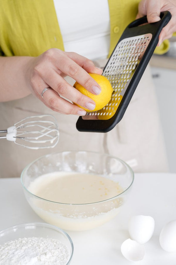 How to Use a Zester A Comprehensive Guide Maria's Condo