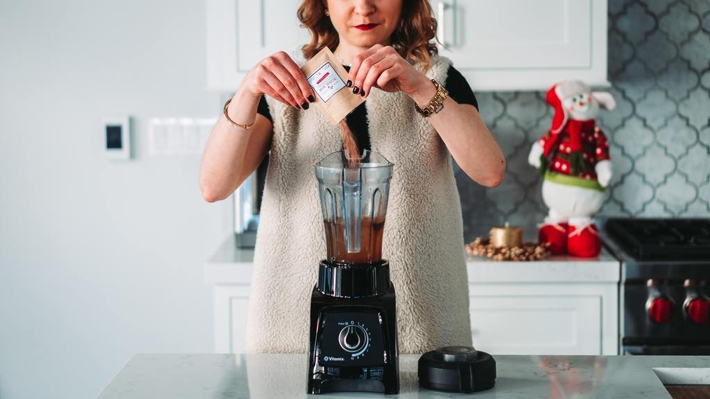 The Best Guide to Using and Maximizing Your Blender - Maria's Condo