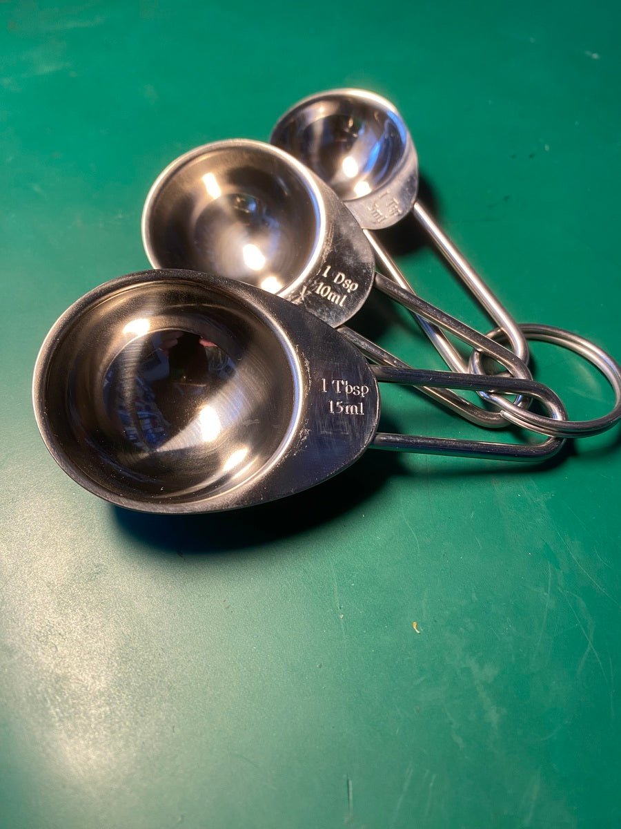 The Ultimate Guide to Stainless Steel Measuring Cups and Spoons - Maria's Condo